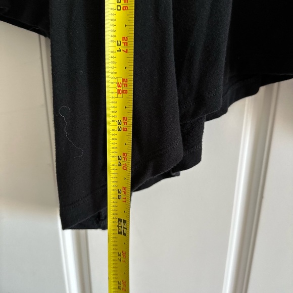 Women’s plus size 26W/28W Avenue Relaxed Tunic Top with Long Sleeves. - Picture 7 of 9